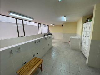 Foto 28 de República de El Salvador, Local en renta, 100 m2, 4 ambientes, 3 baños, 1 parqueadero