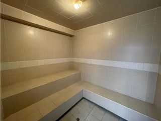 Foto 17 de República de El Salvador, Local en renta, 100 m2, 4 ambientes, 3 baños, 1 parqueadero