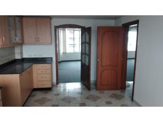 Foto 6 de Parque Bicentenario, Oficina en renta, 170 m2, 4 ambientes, 3 baños, 2 parqueaderos