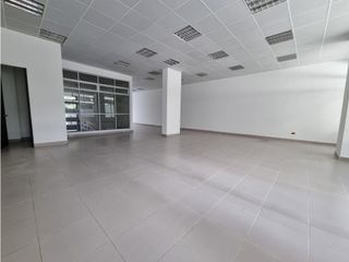 Foto 1 de La Pradera, Local en renta, 145 m2, 1 ambiente, 1 baño, 1 parqueadero