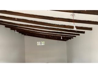 Foto 2 de Rumipamba, Local Comercial en renta, 2 ambientes, 1 baño