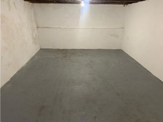 Foto 1 de Rumipamba, Local Comercial en renta, 2 ambientes, 1 baño