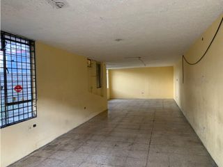 Foto 8 de Las Acacias, Local Comercial en renta, 90 m2, 2 ambientes, 1 baño, 2 parqueaderos