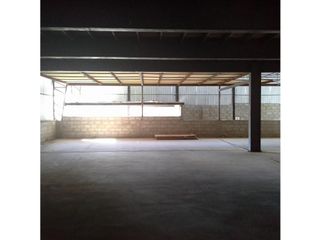 Foto 7 de Amaguaña, Galpón en renta, 2000 m2, 3 ambientes, 2 baños, parqueaderos