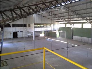 Foto 6 de Amaguaña, Galpón en renta, 2000 m2, 3 ambientes, 2 baños, parqueaderos