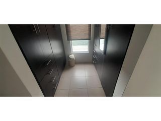 Foto 33 de Manta, Casa en renta, 170 m2, 4 habitaciones, 4 baños, 3 parqueaderos
