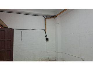 Foto 11 de La Kennedy, bodega en renta, 175 m2, 5 ambientes, 2 baños, 1 parqueadero