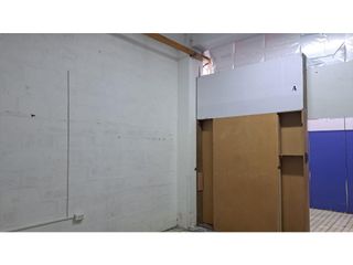 Foto 7 de La Kennedy, bodega en renta, 175 m2, 5 ambientes, 2 baños, 1 parqueadero