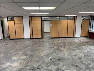 Foto 9 de La Paz, Oficina en renta, 160 m2, 5 ambientes, 2 baños, 1 parqueadero