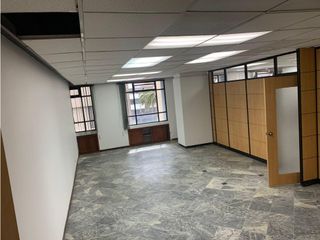 Foto 6 de La Paz, Oficina en renta, 160 m2, 5 ambientes, 2 baños, 1 parqueadero