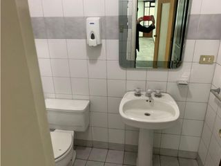 Foto 3 de La Paz, Oficina en renta, 160 m2, 5 ambientes, 2 baños, 1 parqueadero