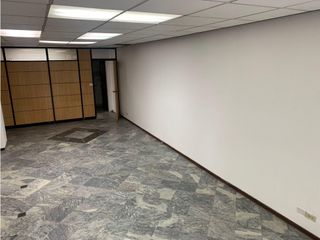 Foto 2 de La Paz, Oficina en renta, 160 m2, 5 ambientes, 2 baños, 1 parqueadero