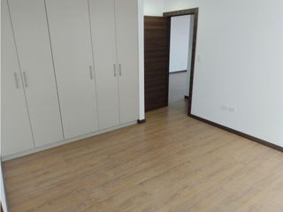 Gonzalez Suarez, Departamento en renta, 112 m2, 2 habitaciones, 3 baños, 2 parqueaderos