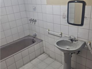 Foto 8 de Mariana de Jesús, Oficina en renta, 76 m2, 3 ambientes, 1 baño, 1 parqueader