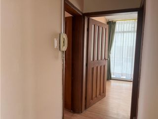 Foto 24 de Rumipamba, Oficina en renta, 220 m2, 7 ambientes, 4 baños, 1 parqueadero