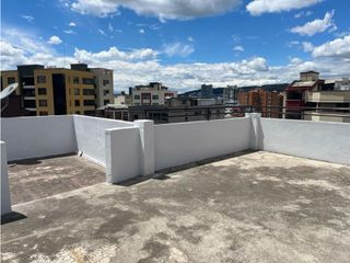 Foto 23 de Rumipamba, Oficina en renta, 220 m2, 7 ambientes, 4 baños, 1 parqueadero