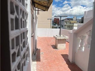 Foto 21 de Rumipamba, Oficina en renta, 220 m2, 7 ambientes, 4 baños, 1 parqueadero