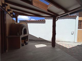 Foto 25 de Inchalillo Sangolqui, 2 Casas en venta, 165 m2 y 100 m2, 5 habitaciones, 4 parqueaderos