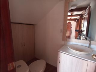 Foto 10 de Inchalillo Sangolqui, 2 Casas en venta, 165 m2 y 100 m2, 5 habitaciones, 4 parqueaderos