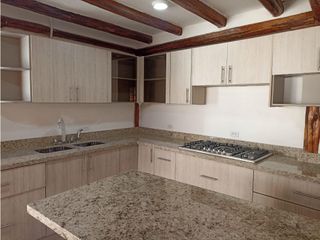 Foto 19 de Inchalillo Sangolqui, 2 Casas en venta, 165 m2 y 100 m2, 5 habitaciones, 4 parqueaderos