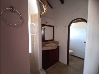 Foto 21 de Inchalillo Sangolqui, 2 Casas en venta, 165 m2 y 100 m2, 5 habitaciones, 4 parqueaderos
