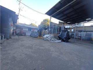 Foto 1 de Solca, Bodega en renta, 2 ambientes, 1 baño, 3 parqueaderos