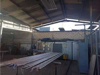 Foto 6 de Solca, Bodega en renta, 2 ambientes, 1 baño, 3 parqueaderos