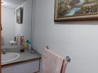 Foto 3 de La Pradera, Oficina en  renta, 200 m2, 6 ambientes, 2 baños, 2 parqueaderos