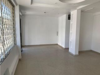 Foto 1 de El Batán, Local en renta, 60 m2, 3 ambientes, 1 baño, 1 parqueadero