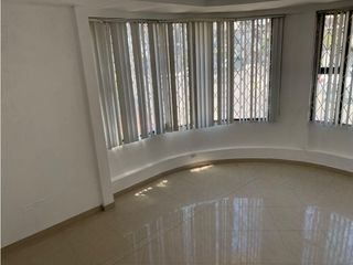 Foto 4 de El Batán, Local en renta, 60 m2, 3 ambientes, 1 baño, 1 parqueadero