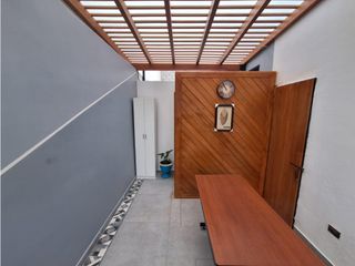 Foto 7 de La Primavera, Oficina en renta, 30 m2, 1 ambiente, 1 baño