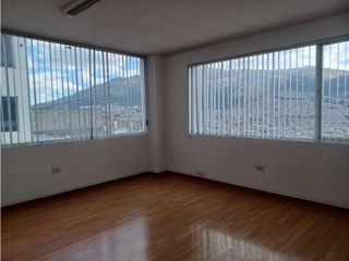 Parque de los Recuerdos, Oficina en renta, 90 m2, 4 ambientes, 1 baño, 1 parqueadero