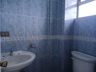 Parque de los Recuerdos, Oficina en renta, 90 m2, 4 ambientes, 1 baño, 1 parqueadero