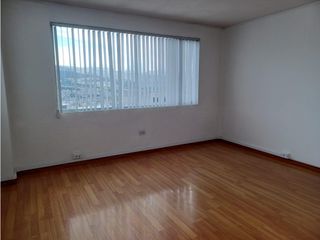 Foto 4 de Parque de los Recuerdos, Oficina en renta, 90 m2, 4 ambientes, 1 baño, 1 parqueadero