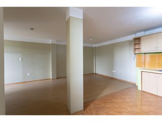 Foto 23 de Guamani, Casa rentera en venta, 678 m2, 7 departamentos, local, 3 parqueaderos