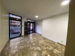 Foto 11 de La Pradera, Local Comercial en renta, 65 m2, 2 ambientes, 1 baño, 1 parqueadero