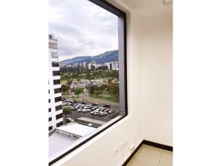 Foto 6 de Rumipamba, Oficina en renta, 57 m2, 2 ambientes, 2 baños, 2 parqueaderos
