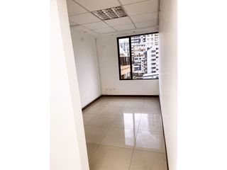 Foto 13 de Rumipamba, Oficina en renta, 57 m2, 2 ambientes, 2 baños, 2 parqueaderos