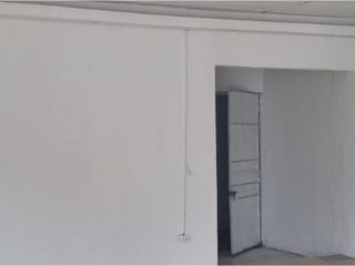 San Rafael, Local en renta, 100 m2, 2 ambientes, 1 baño, 1 parqueadero