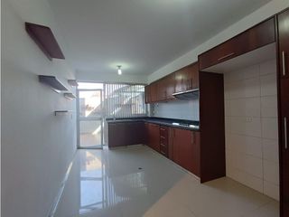 Ponceano, Departamento en renta, 170 m2, 3 habitaciones, 3 baños, 1 parqueadero