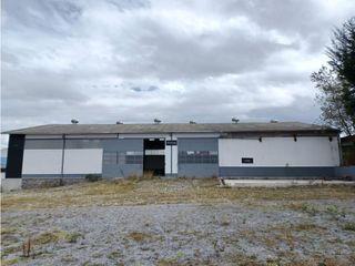 Foto 4 de La Kennedy, Galpón en renta, 860 m2, 4 ambientes, 4 baños, 20 parqueaderos