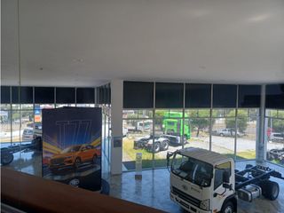 Foto 31 de La Kennedy, Oficina en renta, 335 m2, 15 ambientes, 4 baños, 8 parqueaderos