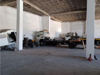 Foto 11 de Carcelén industrial, Galpón en renta, 400 m2, 2 ambientes, 1 baño, 2 parqueaderos