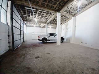 Foto 12 de Carcelén Industrial, Galpón en renta, 200 m2, 2 ambientes, 1 baño, 1 parqueadero