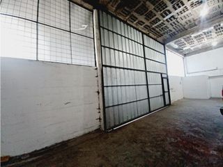 Foto 11 de Carcelén Industrial, Galpón en renta, 200 m2, 2 ambientes, 1 baño, 1 parqueadero