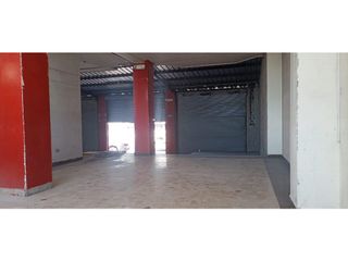 Foto 21 de Cotocollao, Casa Comercial en renta, 426 m2, 3 ambientes, 4 baños, 5 parqueaderos
