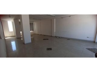 Foto 3 de Cotocollao, Casa Comercial en renta, 426 m2, 3 ambientes, 4 baños, 5 parqueaderos