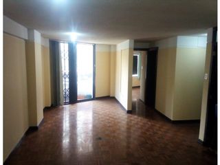 Foto 8 de La Pradera, Oficina en renta, 3 ambientes, 1 baño, 1 parqueadero