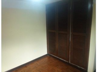 Foto 11 de La Pradera, Oficina en renta, 3 ambientes, 1 baño, 1 parqueadero