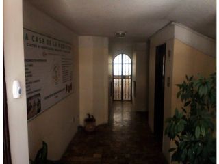 Foto 9 de La Pradera, Oficina en renta, 3 ambientes, 1 baño, 1 parqueadero